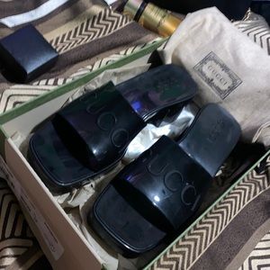 Gucci Rubber slide sandal
